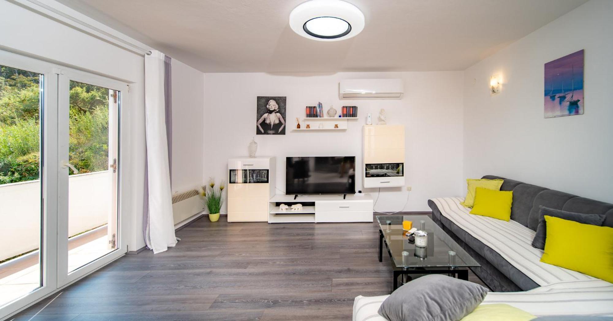 Apartments Lores Rab Town Exterior foto