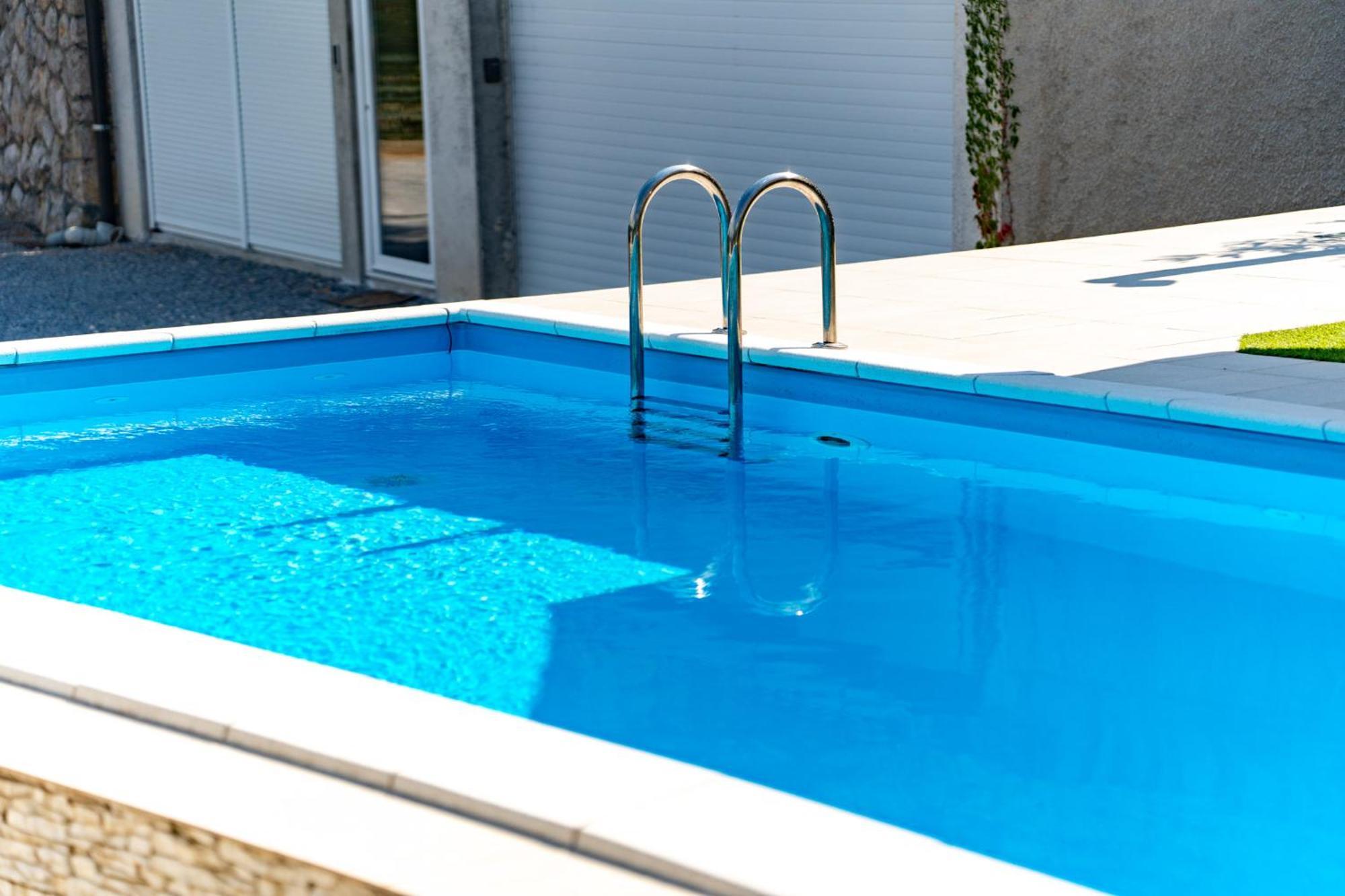 Apartments Lores Rab Town Exterior foto